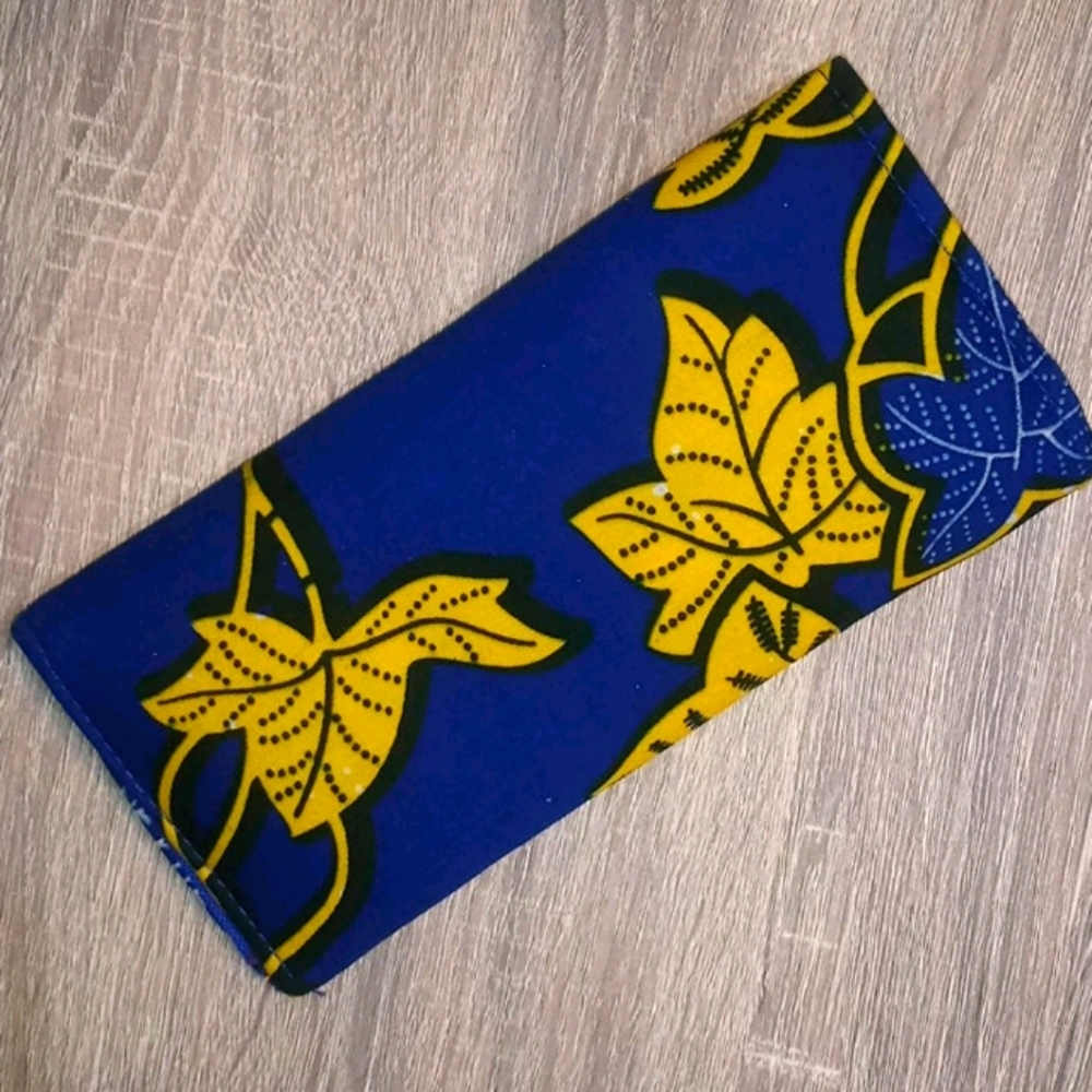 Beautiful Wallet - Picture 5 of 5